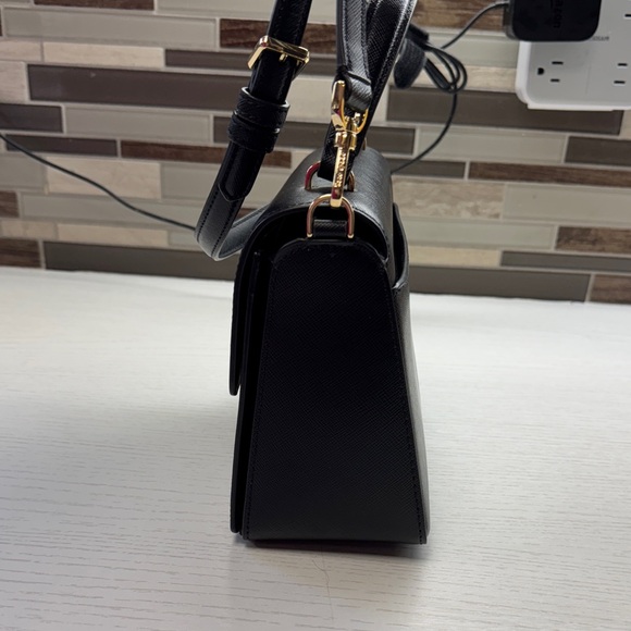 Kate Spade Reegan Top Handle Black Crossbody Bag with Gold Accents - Picture 4 of 17